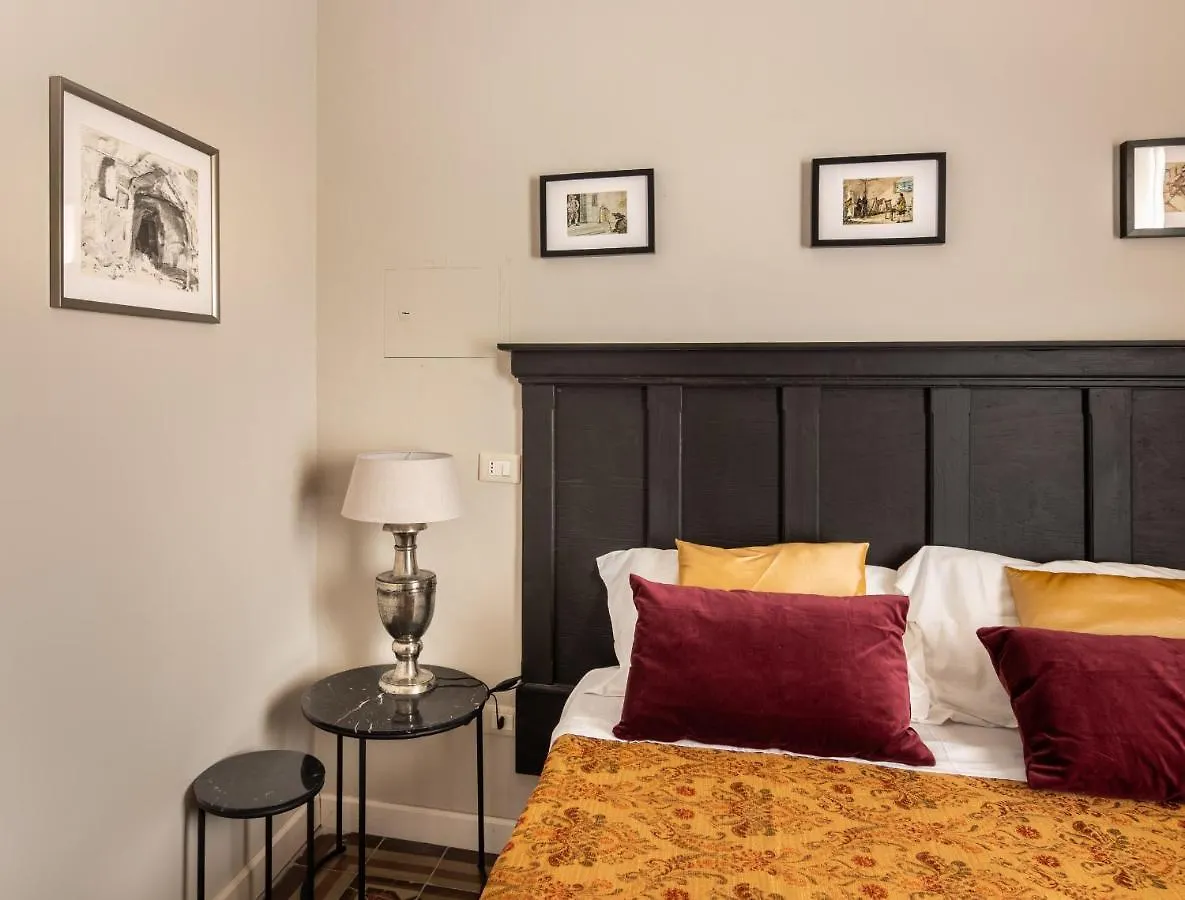 Bed and Breakfast Donna Maddalena Noto 0*,