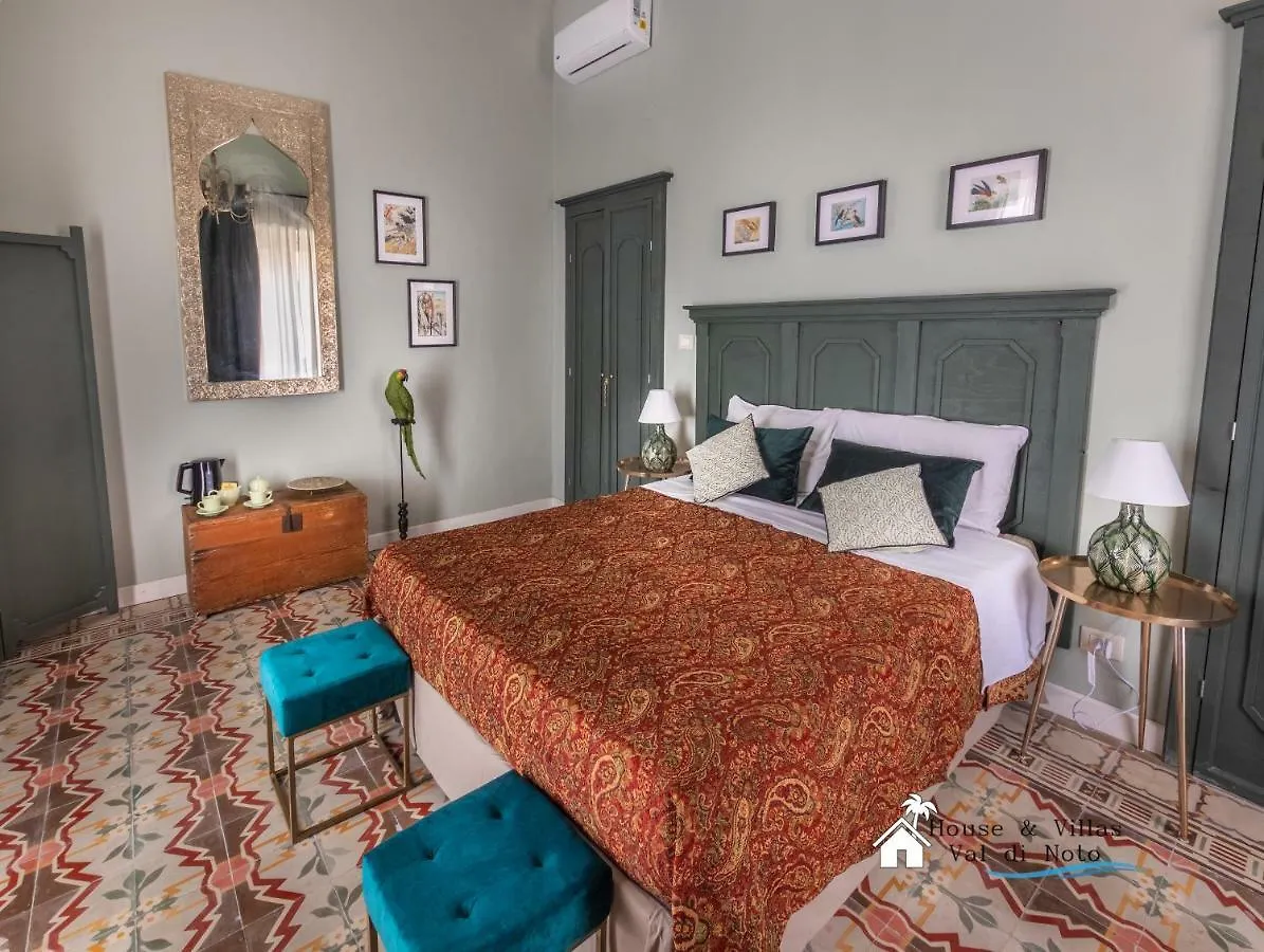 Bed and Breakfast Donna Maddalena Noto