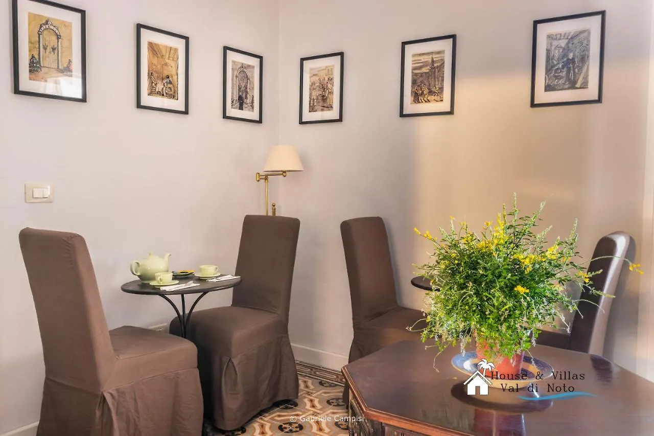 Bed and Breakfast Donna Maddalena Noto